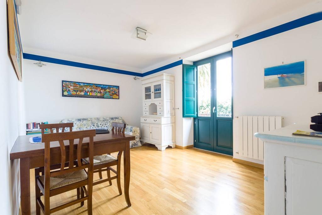 Trapani Egadistar Apartments Bilik gambar